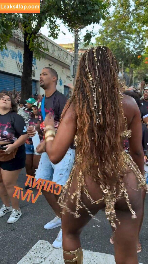 Iza Cantora / iza leaked photo photo #0427