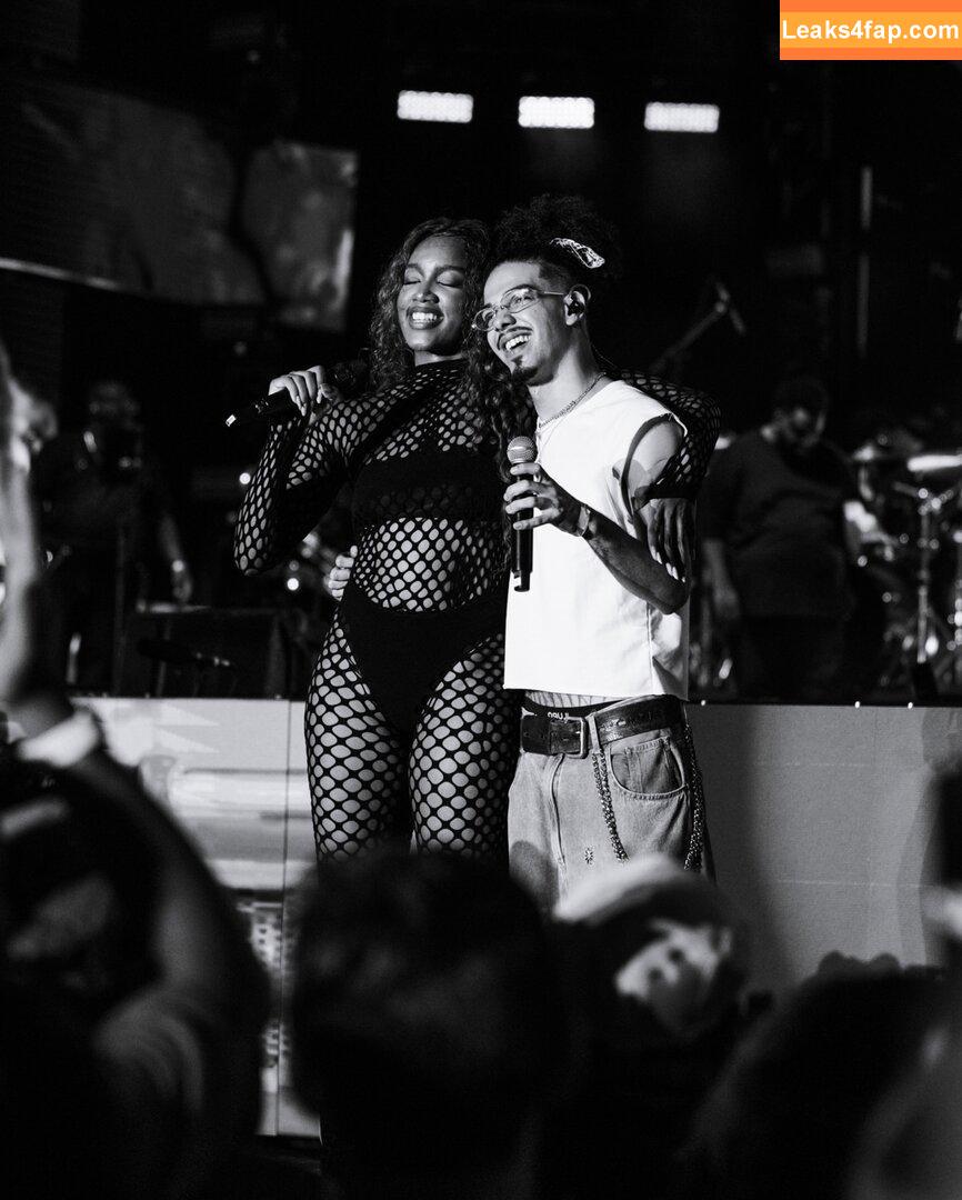 Iza Cantora / iza слитое фото фото #0469