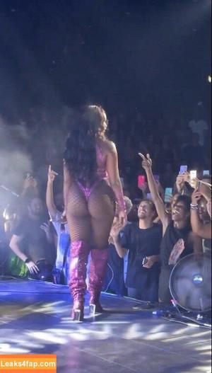 Iza Cantora photo #0077