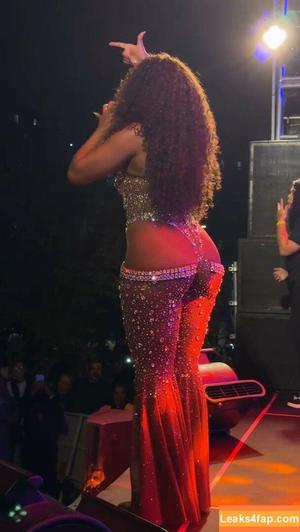 Iza Cantora photo #0377