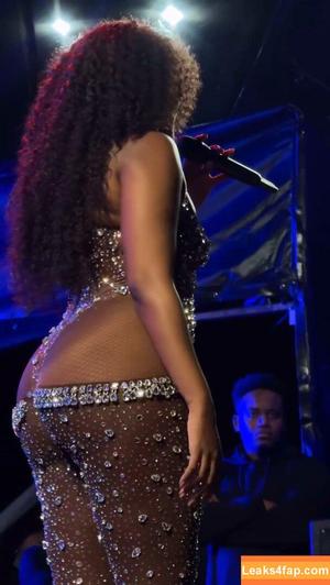 Iza Cantora photo #0380