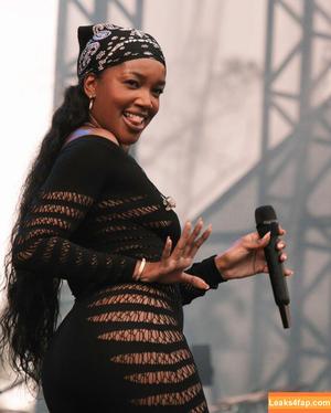 Iza Cantora photo #0397