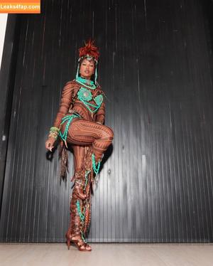 Iza Cantora photo #0403