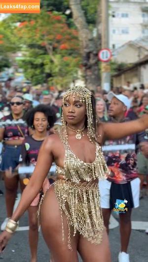 Iza Cantora photo #0436