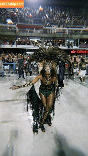 Iza Cantora photo #0447