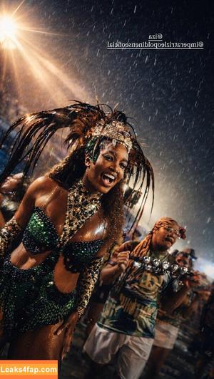 Iza Cantora photo #0448