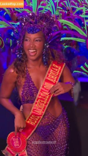 Iza Cantora photo #0493