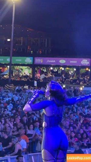 Iza Cantora photo #0511