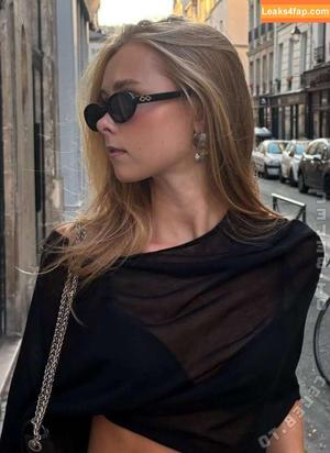 Izaandelle photo #0013