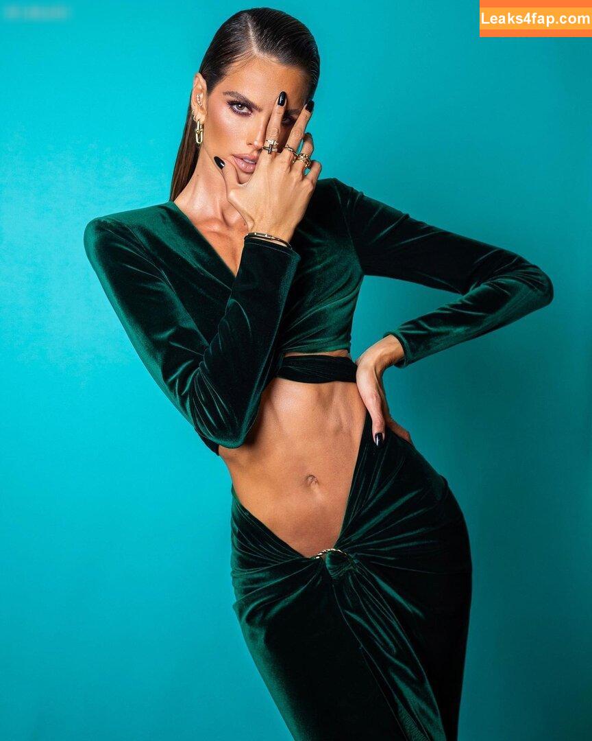 Izabel Goulart / iza_goulart / izabelgoulart leaked photo photo #0083