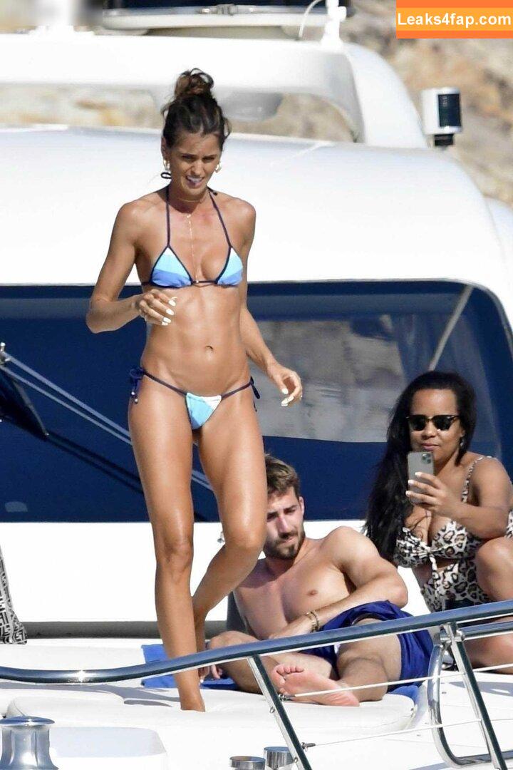 Izabel Goulart / iza_goulart / izabelgoulart leaked photo photo #0157