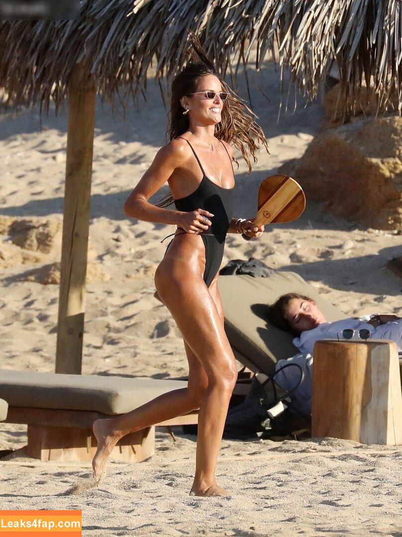 Izabel Goulart / iza_goulart / izabelgoulart слитое фото фото #0212