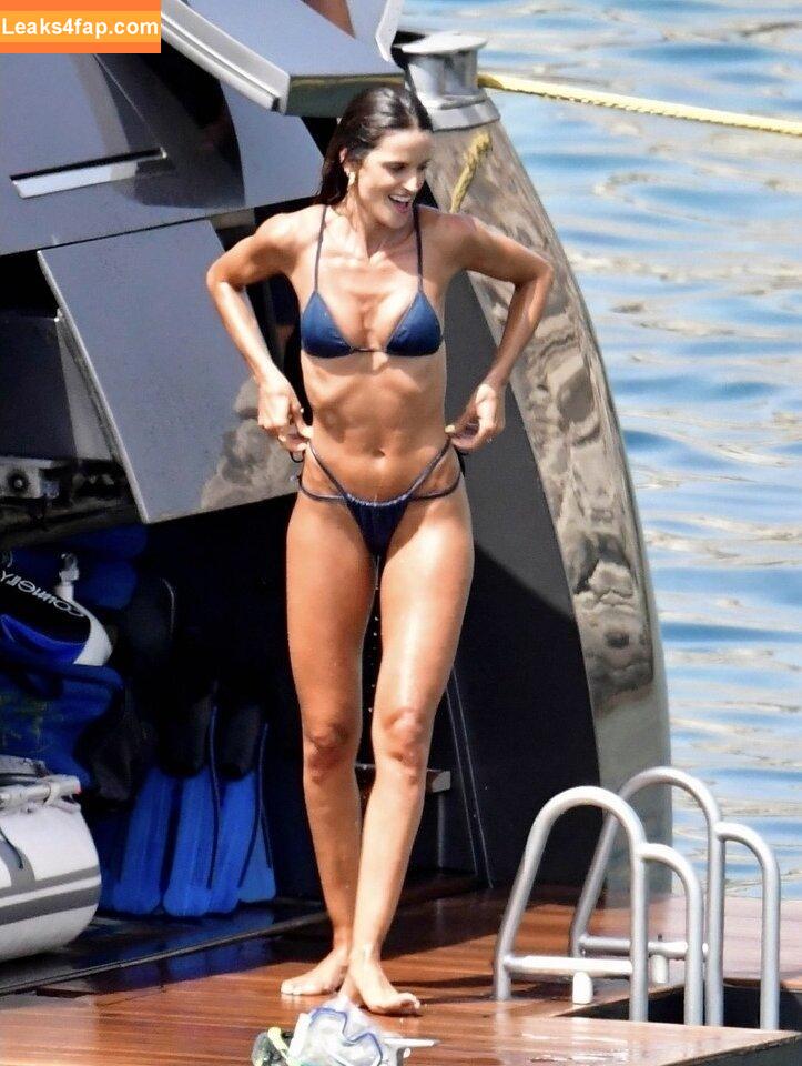 Izabel Goulart / iza_goulart / izabelgoulart leaked photo photo #0215