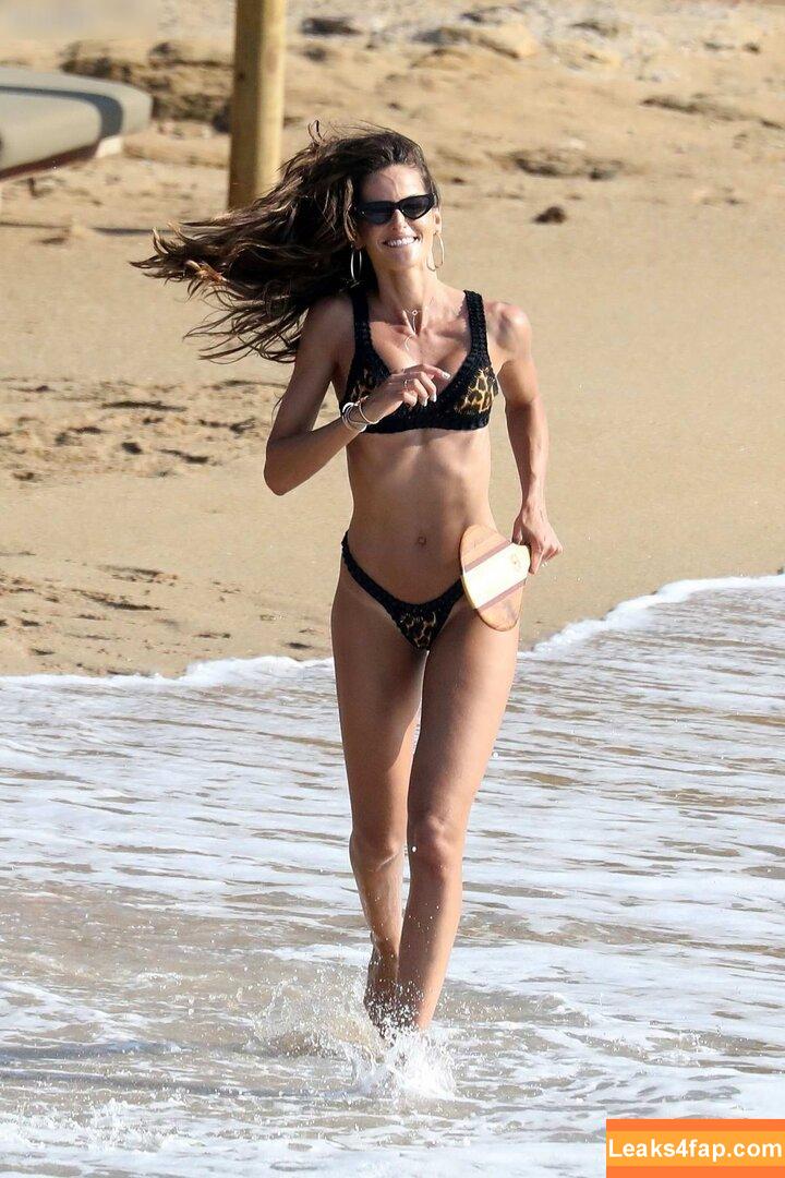 Izabel Goulart / iza_goulart / izabelgoulart leaked photo photo #0492