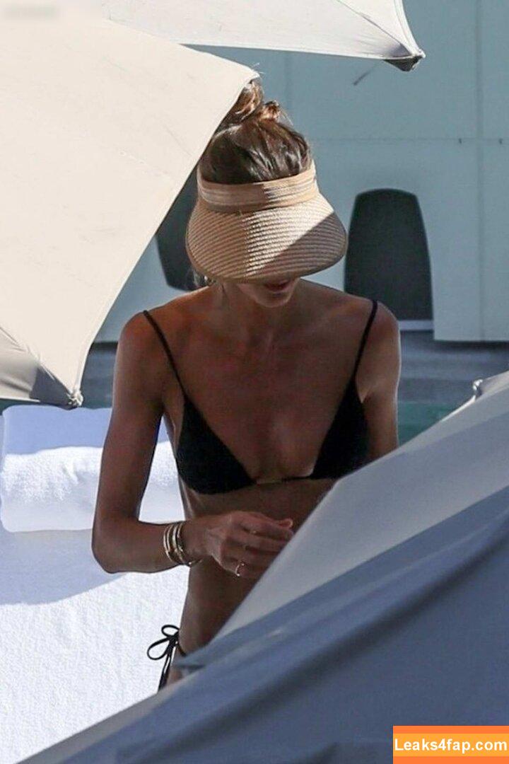 Izabel Goulart / iza_goulart / izabelgoulart leaked photo photo #0565