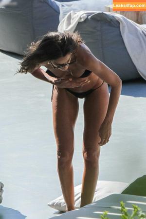 Izabel Goulart photo #0175