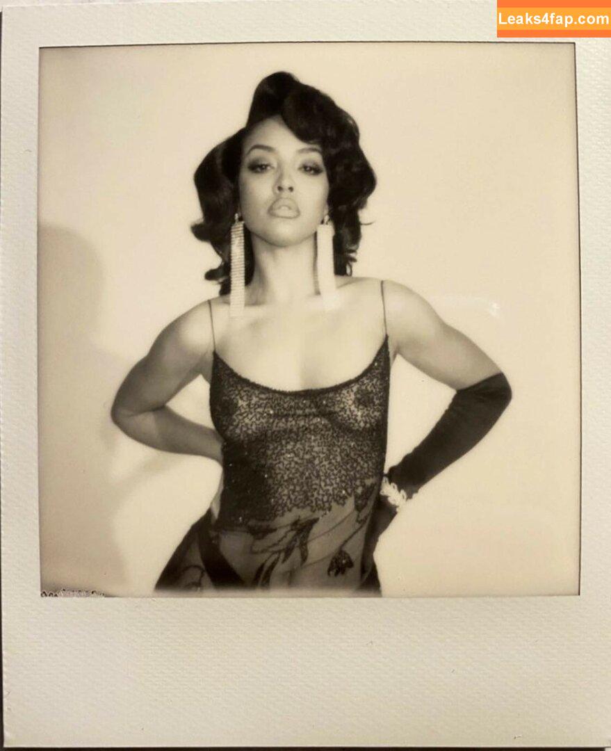 Izabela Guedes / Izabela4 / izabelag4 leaked photo photo #0047