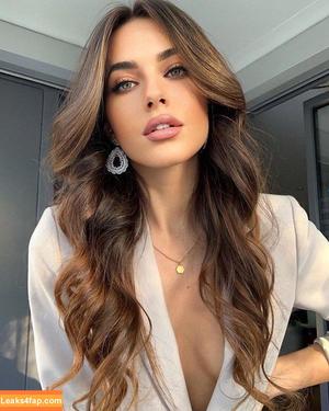 Izabela Ion photo #0023