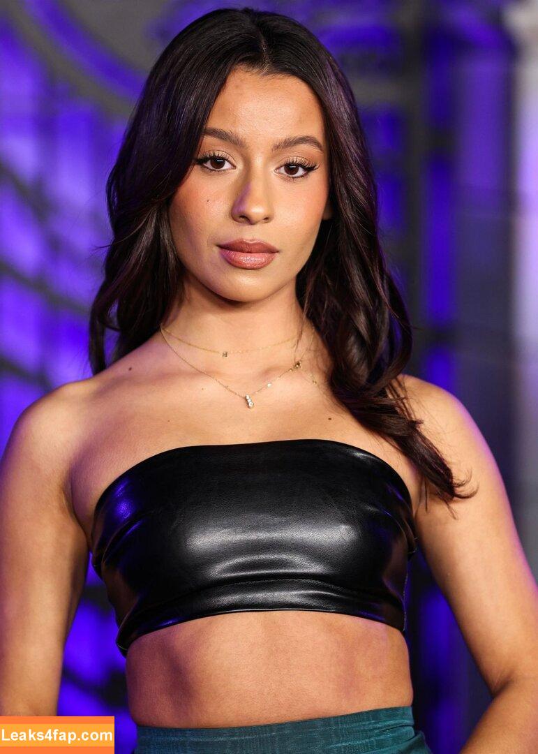 Izabella Alvarez / izabellaalvarez leaked photo photo #0081