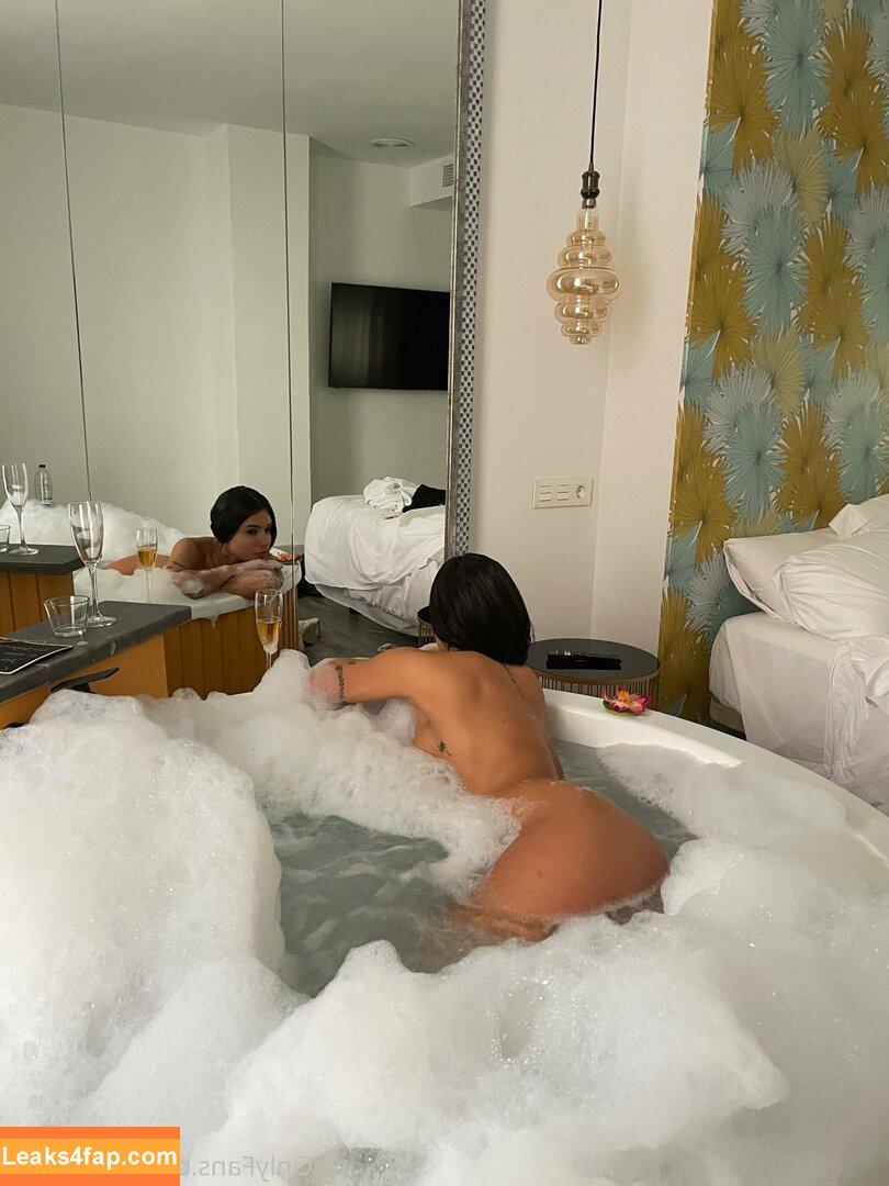 izabellaxo /  leaked photo photo #0009