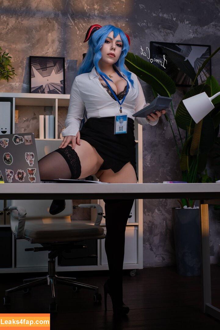 Izmacat / izma.cat leaked photo photo #0015