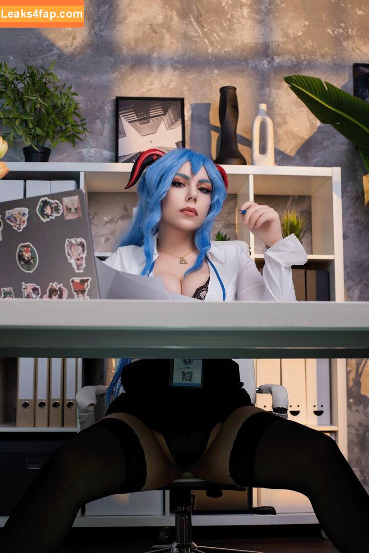 Izmacat / izma.cat leaked photo photo #0026