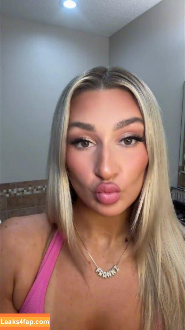 Izzi Dame / WWE NXT / izzi_bee / izzi_wwe leaked photo photo #0182