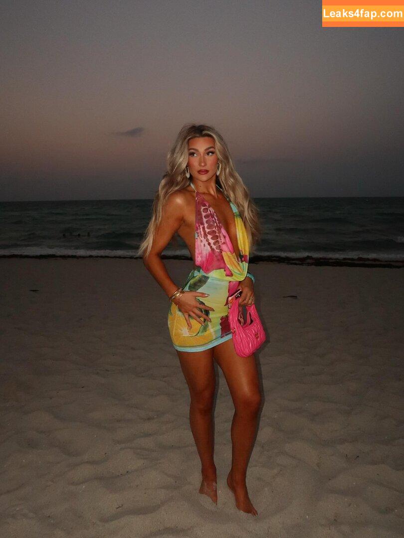 Izzi Dame / WWE NXT / izzi_bee / izzi_wwe leaked photo photo #0206