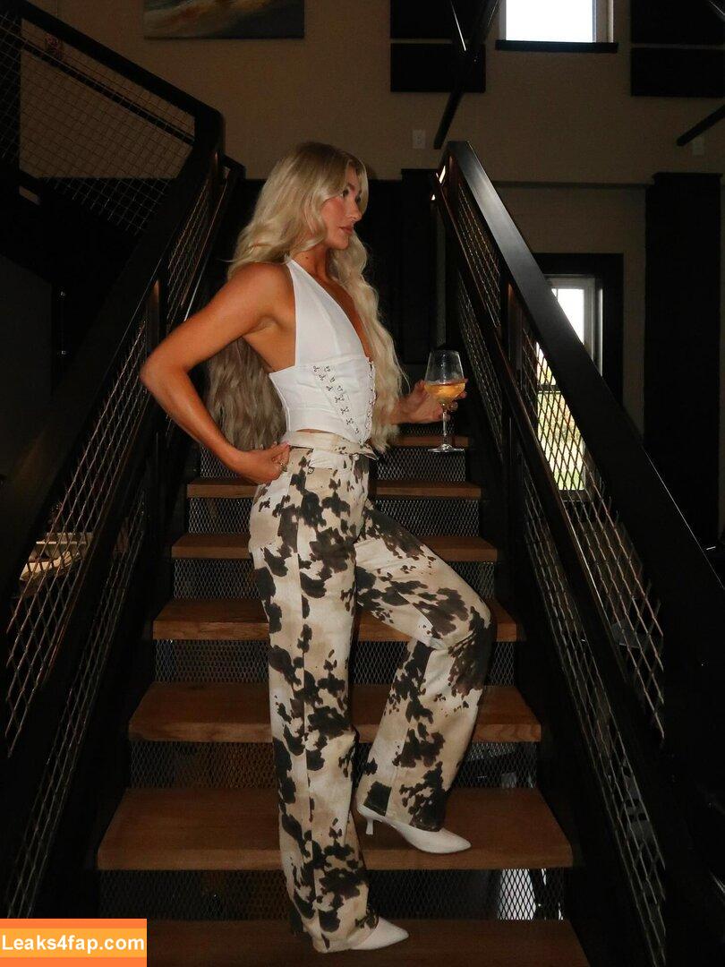 Izzi Dame / WWE NXT / izzi_bee / izzi_wwe leaked photo photo #0220