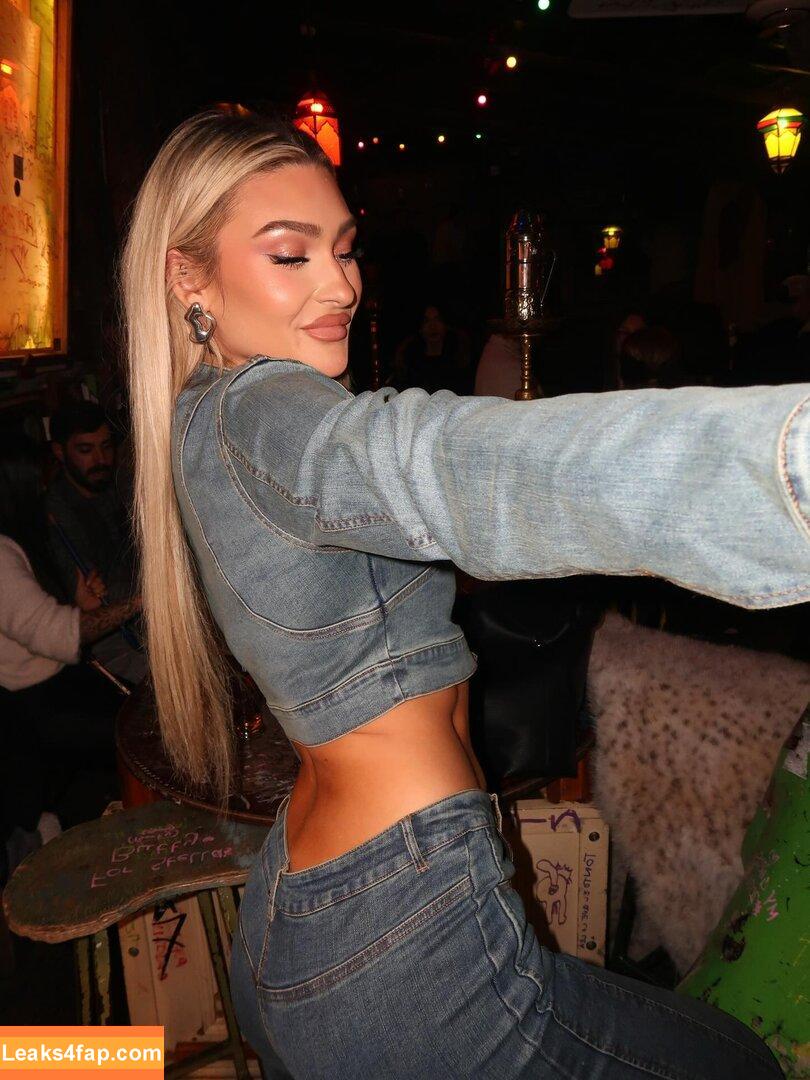 Izzi Dame / WWE NXT / izzi_bee / izzi_wwe leaked photo photo #0263