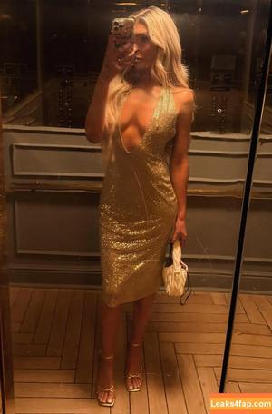 Izzi Dame photo #0345