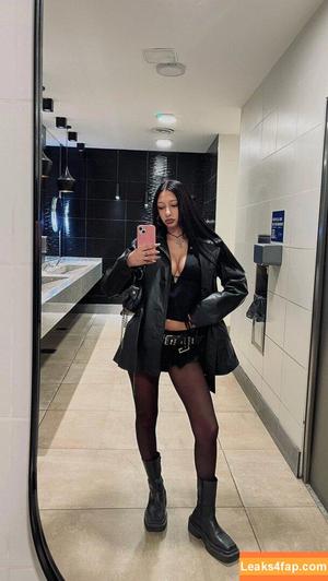 izzy.lavigne photo #0015