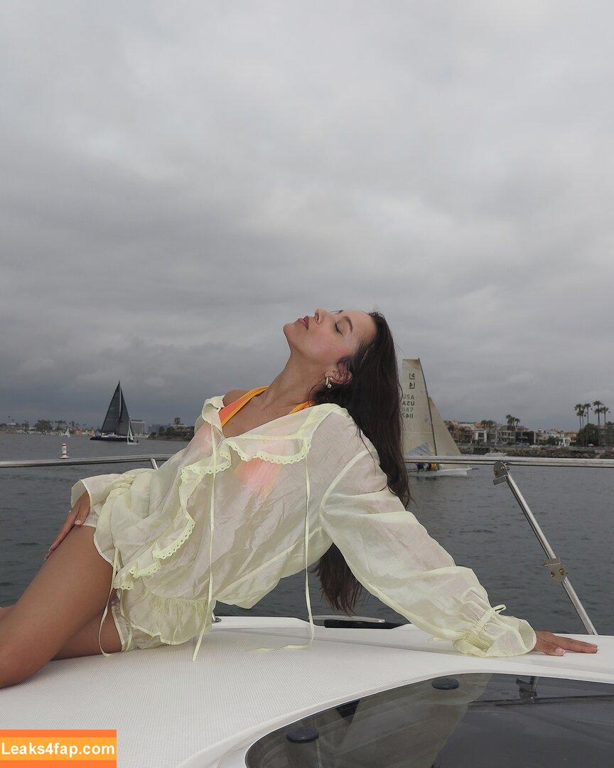 Izzybizzyspider / itsizzypaige leaked photo photo #0059