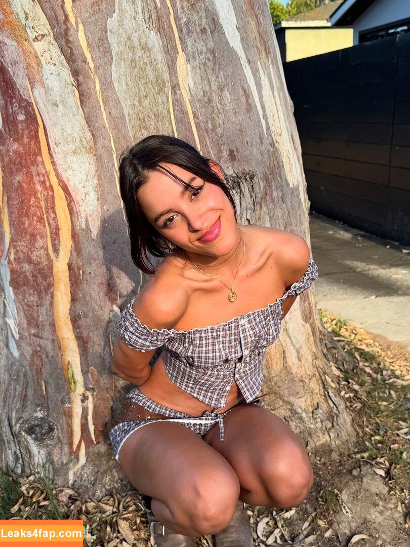 Izzybizzyspider / itsizzypaige leaked photo photo #0076