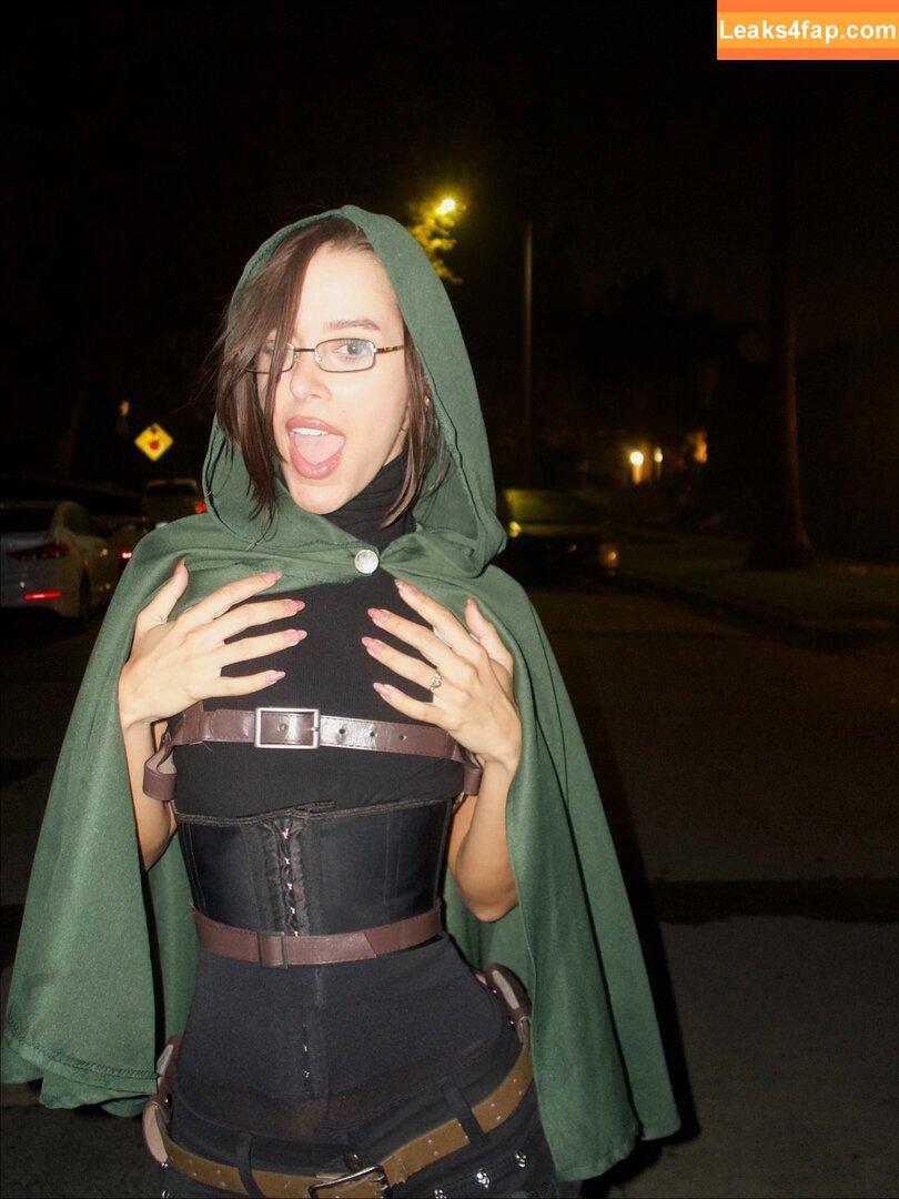 Izzybizzyspider / itsizzypaige leaked photo photo #0095