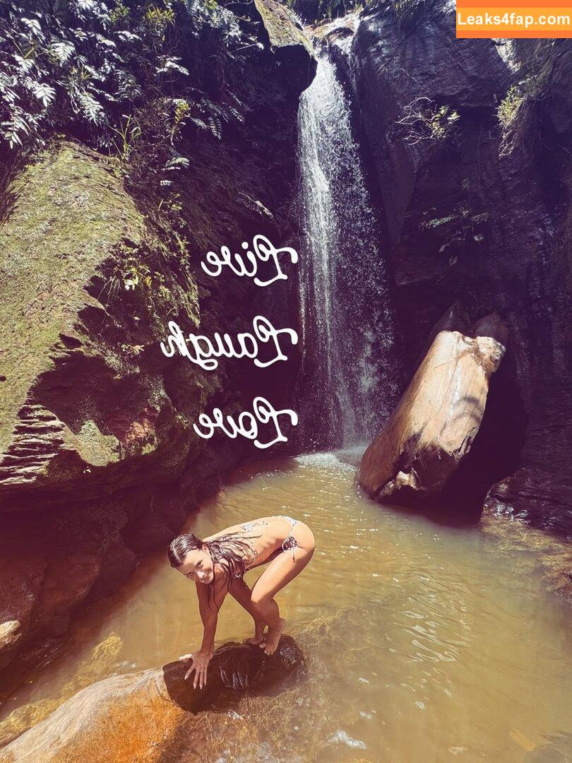 Izzybizzyspider / itsizzypaige leaked photo photo #0102