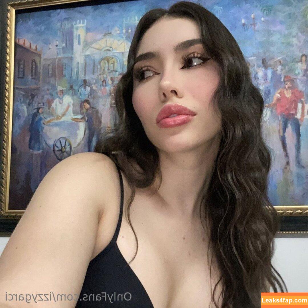izzygarci /  leaked photo photo #0010