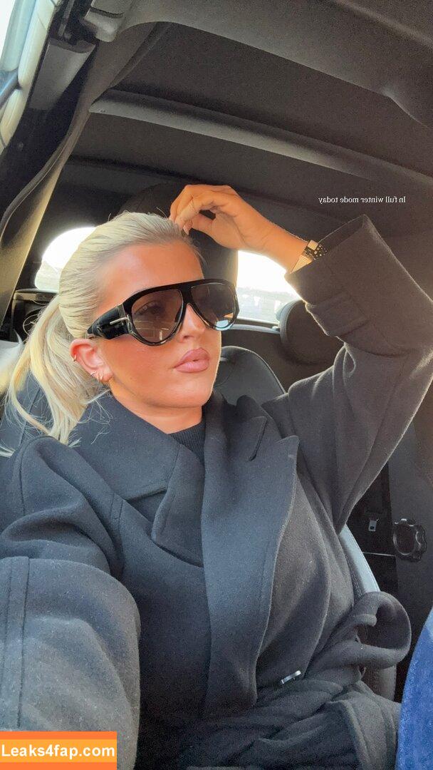 IzzyTaffs / Isabel Taffs / isabel_taffs / izzytaffs_x leaked photo photo #0228