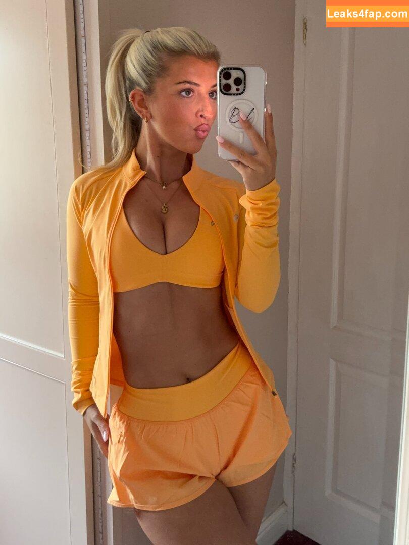 IzzyTaffs / Isabel Taffs / isabel_taffs / isabeltaffs leaked photo photo #0252