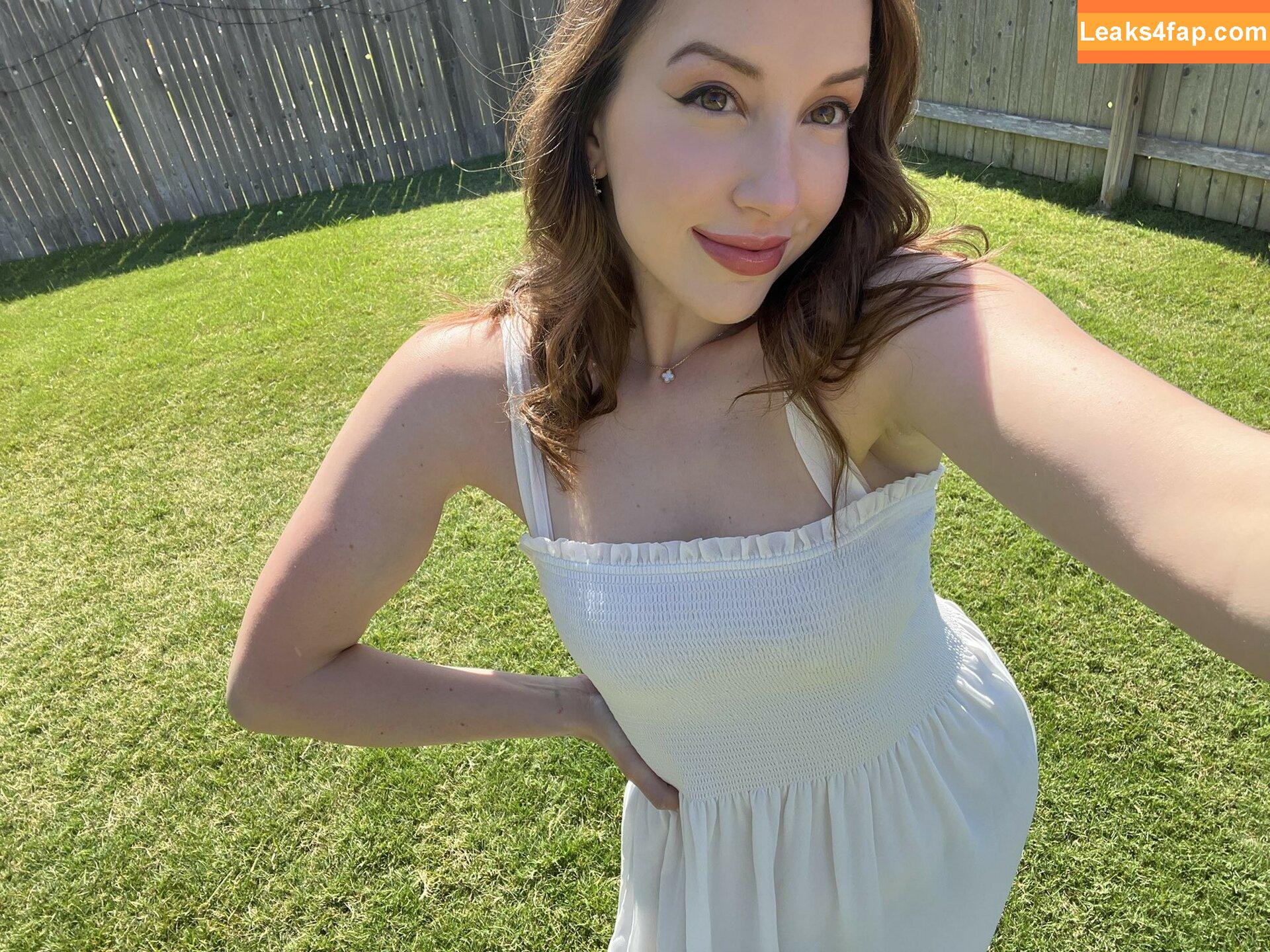 JackieMButler /  leaked photo photo #0001