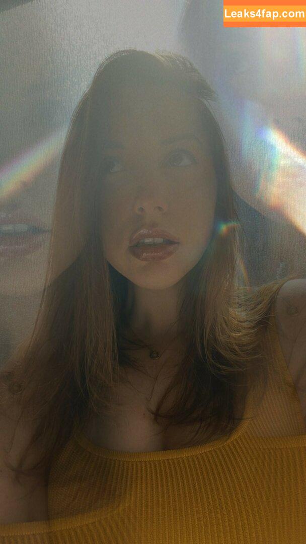 JackieMButler /  leaked photo photo #0003