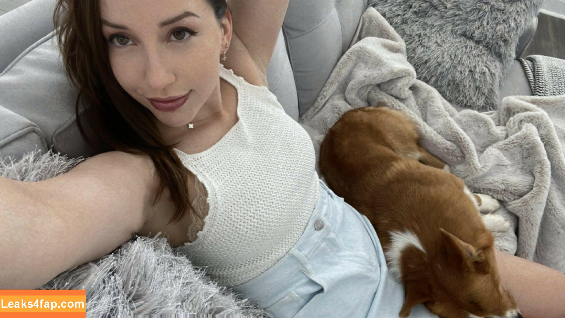 JackieMButler /  leaked photo photo #0013