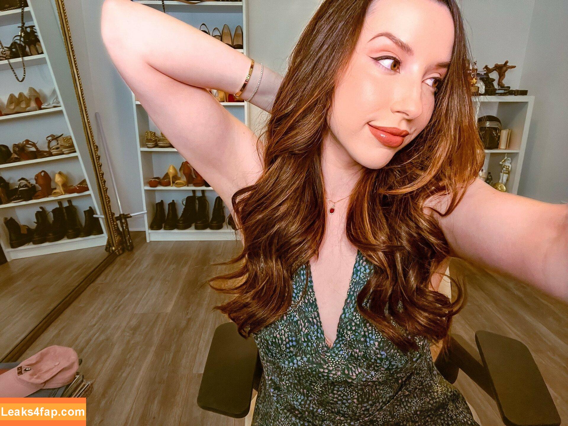 JackieMButler /  leaked photo photo #0041