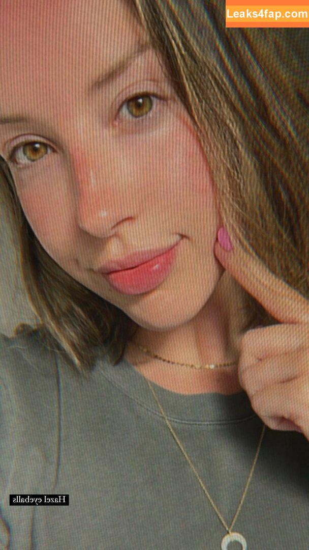 JackieMButler /  leaked photo photo #0102
