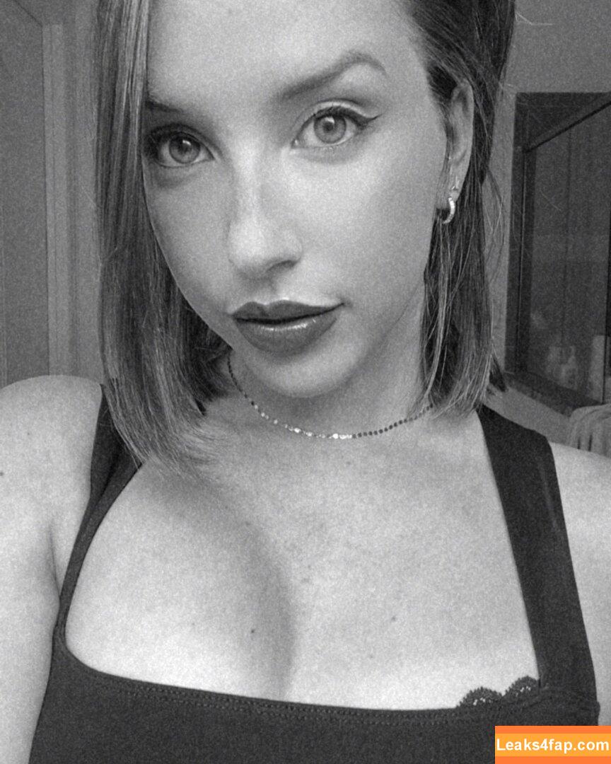 JackieMButler /  leaked photo photo #0110