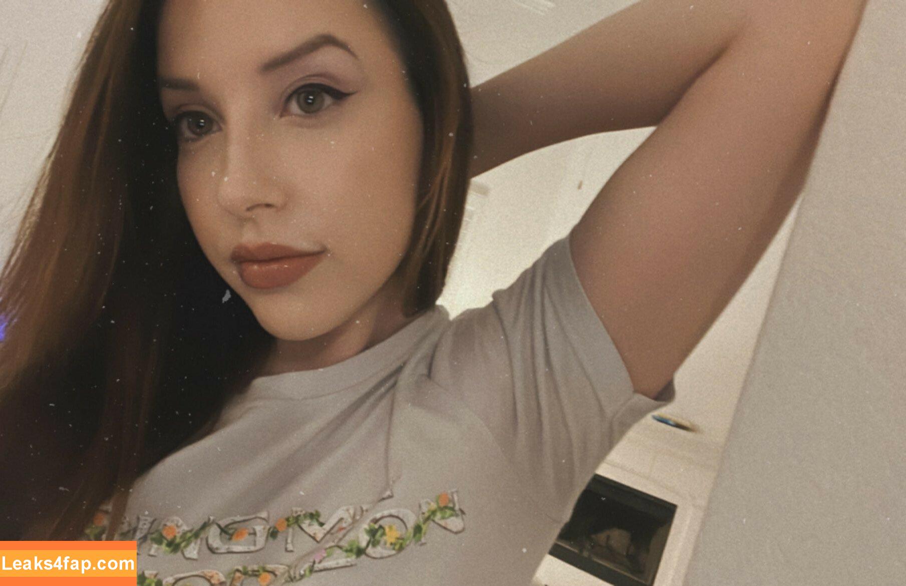 JackieMButler /  leaked photo photo #0130