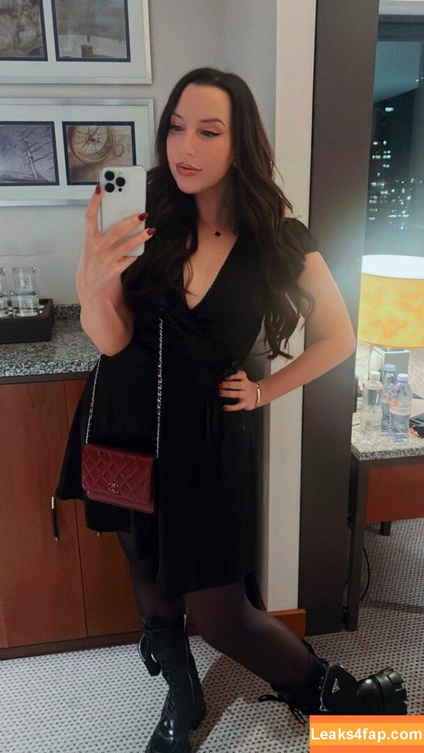 JackieMButler /  leaked photo photo #0144