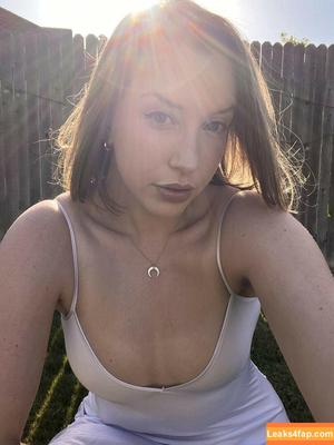 JackieMButler photo #0092