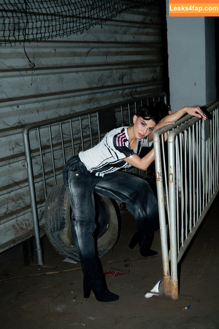 Jacqueline Fernandez / Asli_Jacqueline / https: / jacquelienefernandez слитое фото фото #0030