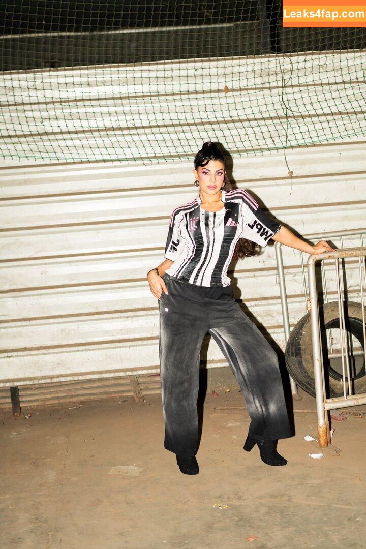 Jacqueline Fernandez / Asli_Jacqueline / https: / jacquelienefernandez слитое фото фото #0035